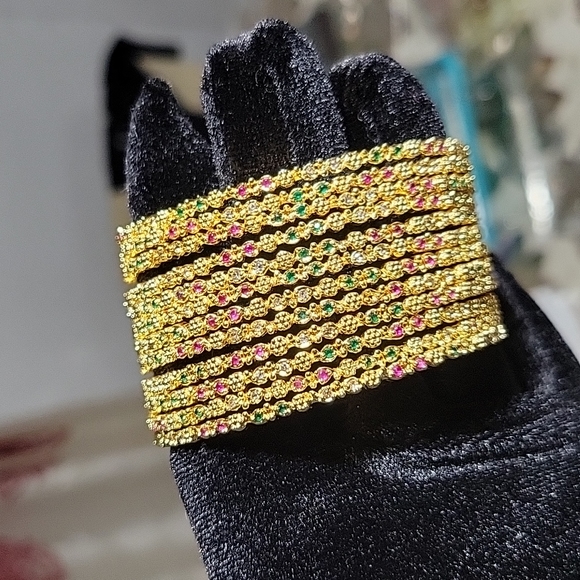 12 pcs Bangle Set Gold Diamond Rubby Multi Emeralds Stone Bollywood Luxury Style - Picture 3 of 6